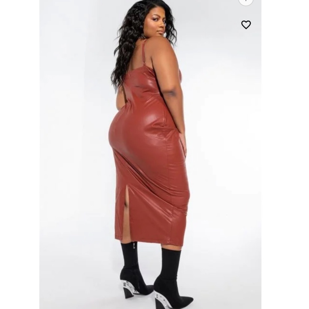 PLUS AKIRA Stretch Vegan Leather Midi Dress adjustable straps back zipper RUST